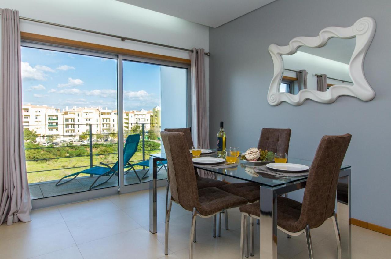 Terrace Apartment By Stay-Ici, Algarve Holiday Rental Albufeira Exterior photo